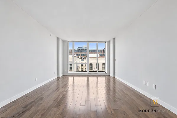 Living room, photo 4