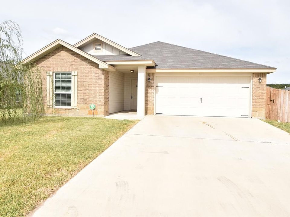 1st image of 2611 Alamocitos Creek Dr