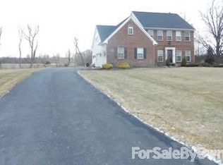 9218 Lotie Ln, Dexter, MI 48130