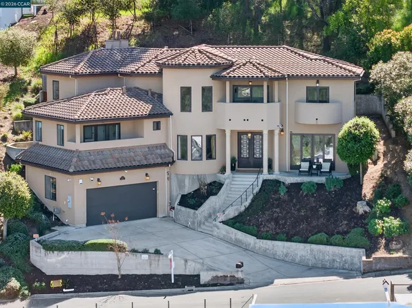 137 Rudgear Dr, Walnut Creek, CA 94596