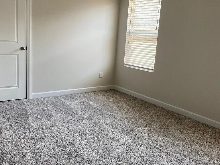 1214 Colgher St — Photo 11