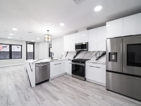 187 Culver Avenue image 8 of 16