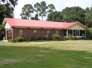 814 Haley Dr, Chipley, FL 32428