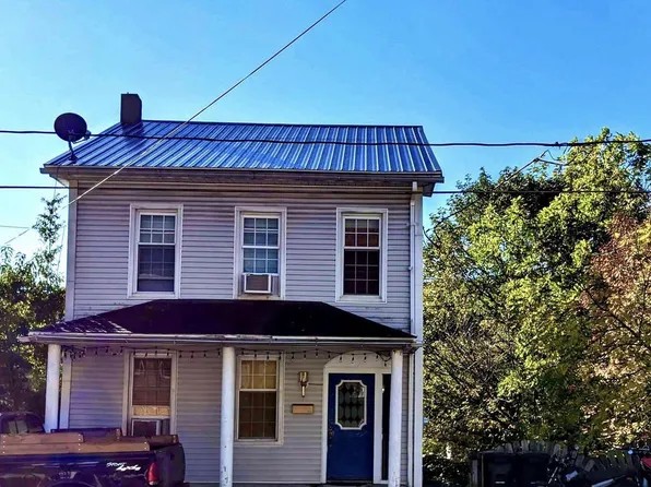 305 W Center St, Tremont, PA 17981