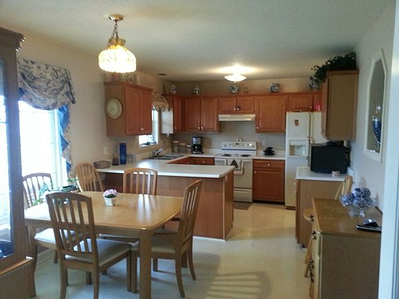 5th image of 5502 Bentwood Dr