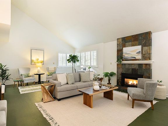 3rd image of 3337 Kensington Circle