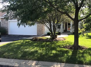 618B Ravenwood Ct, Waterford, WI 53185
