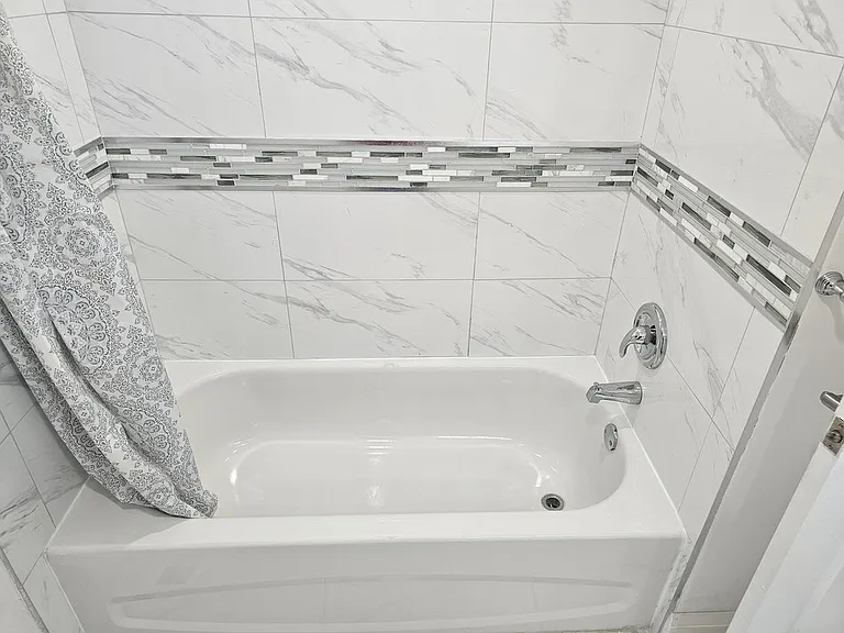 38 Wanda Rd — Photo 19