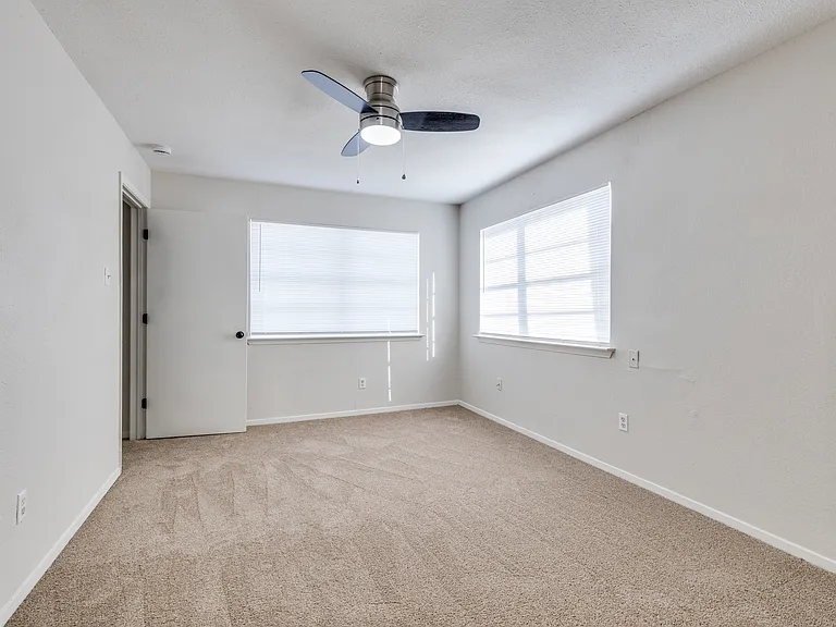 1833 Pelican Dr N — Photo 15