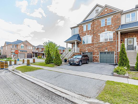 2nd image of 1279 Lamont Cres