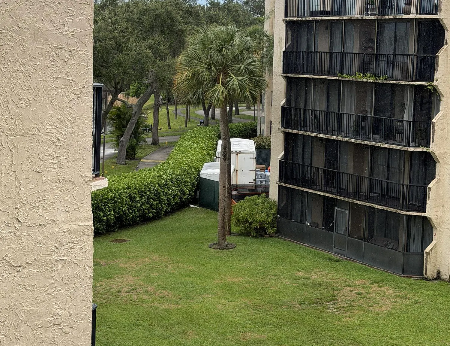 1 bed, 1.5 bath, 850 sqft, $1,950 — Photo 1