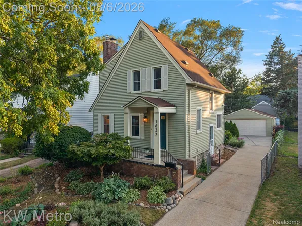 1637 Dover St, Ferndale, MI 48220