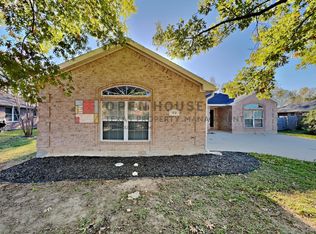 122 S Bending Oak Ln, Wylie, TX 75098