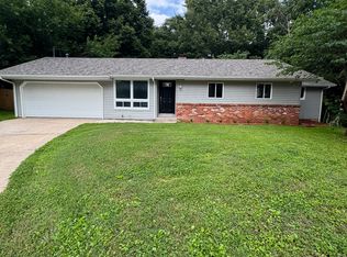 2961 E Monroe Ter, Springfield, MO 65802