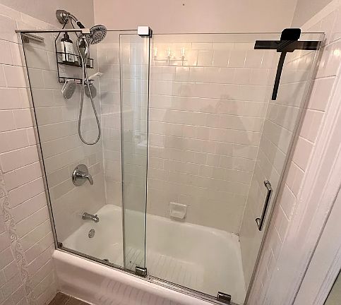 2nd image of 541 E 9th St #A