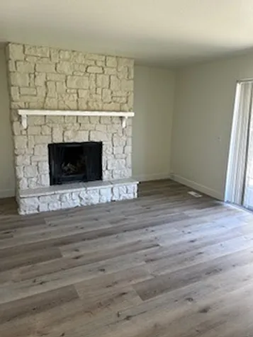 3 bed, 1774 sqft, $2,900 — Photo 3