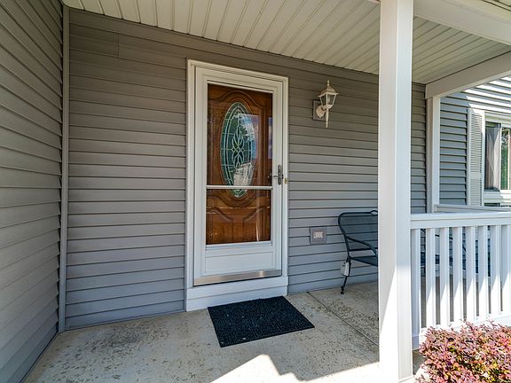 4th image of 515 Southwood Cir