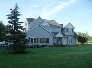 3959 Eckhardt Rd, Hamburg, NY 14075