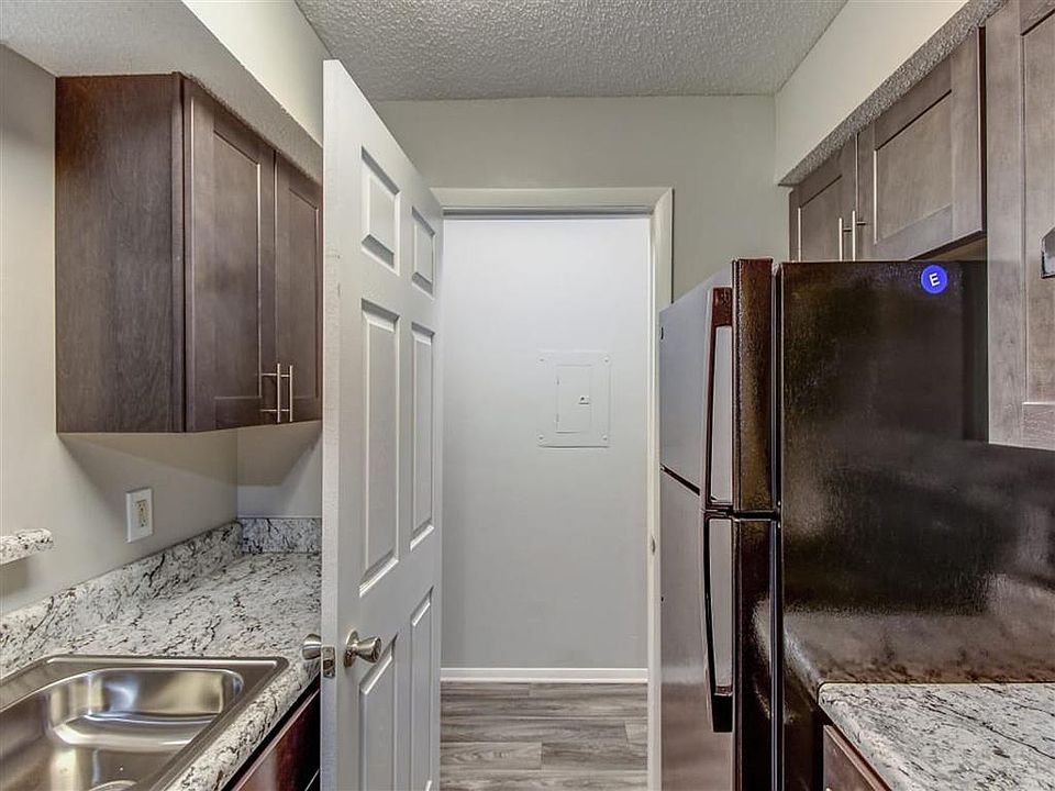 1st image of 934 Garden Walk Blvd #809