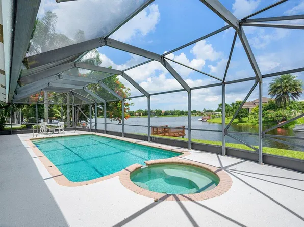 1192 Lake Breeze Drive, Wellington, FL 33414