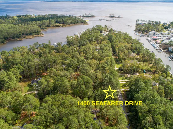 1400 Seafarer Drive, Oriental, NC 28571