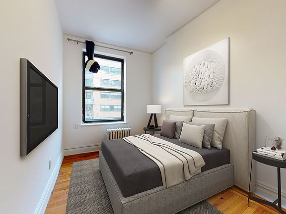 3rd image of 230 E 87th St APT 5A