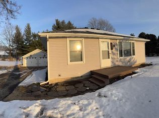 352 Oak St, Arena, WI 53503