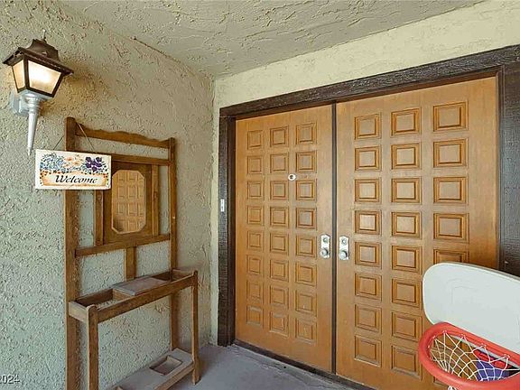 3rd image of 3938 Seaton Pl
