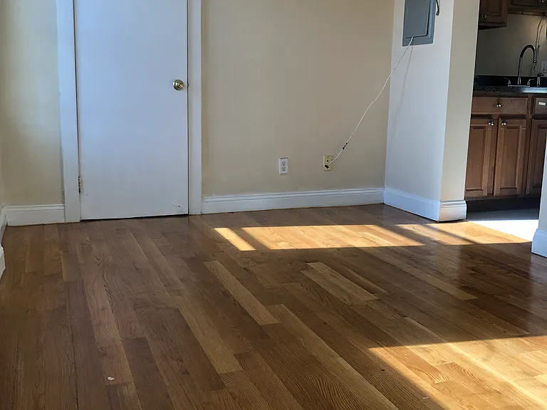 6R Salem St #6 — Photo 5