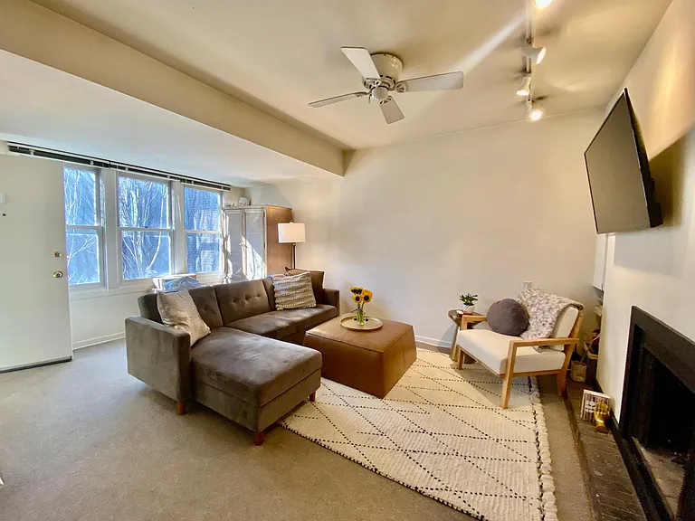 1913 N Cleveland Ave #2 — Photo 3