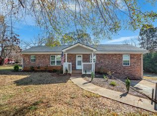 560 Shiloh Church Rd, Wellford, SC 29385