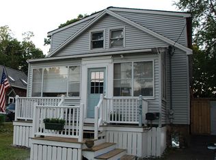 42 Grover St, Beverly, MA 01915