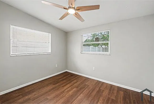 4022 E Henry Ave — Photo 18