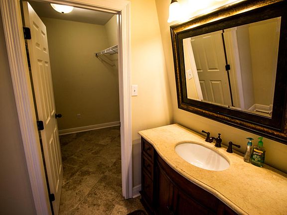 3rd image of 1320 Beards Cove Dr