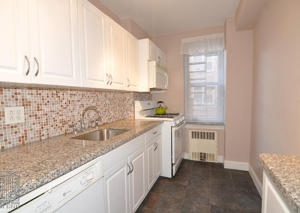 1st image of 39-40 52nd St #3