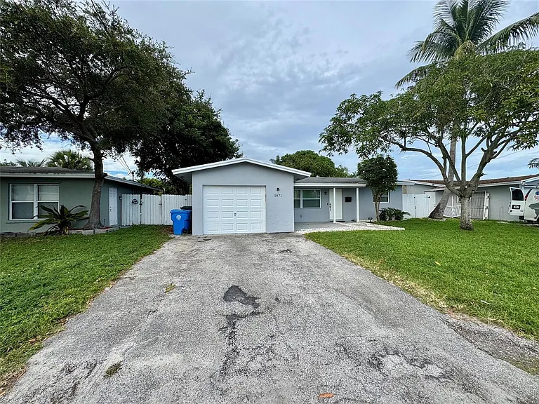 1871 NW 31st Ct — Photo 34