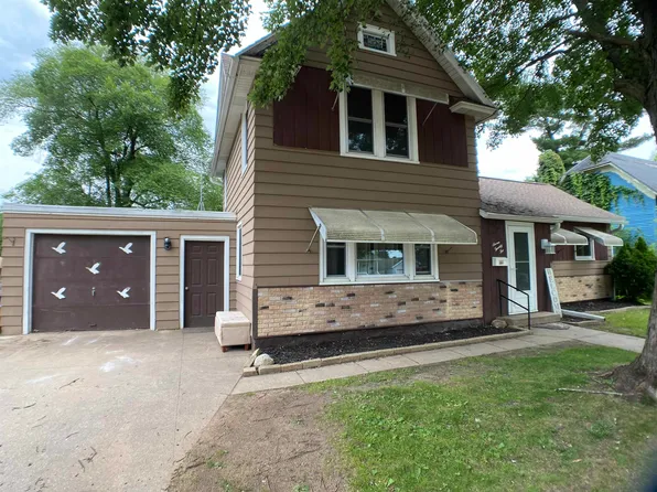 722 S Lincoln St, Shawano, WI 54166