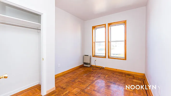 Rented by Nooklyn NYC LLC | media 15
