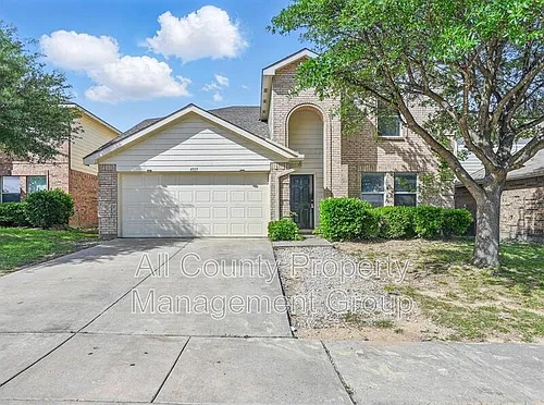 4909 Wildcreek Way Photo 1