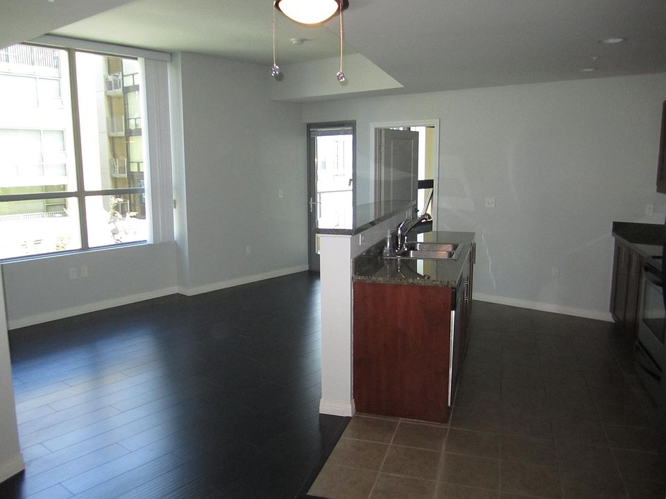 1st image of 253 10th Ave Unit 220