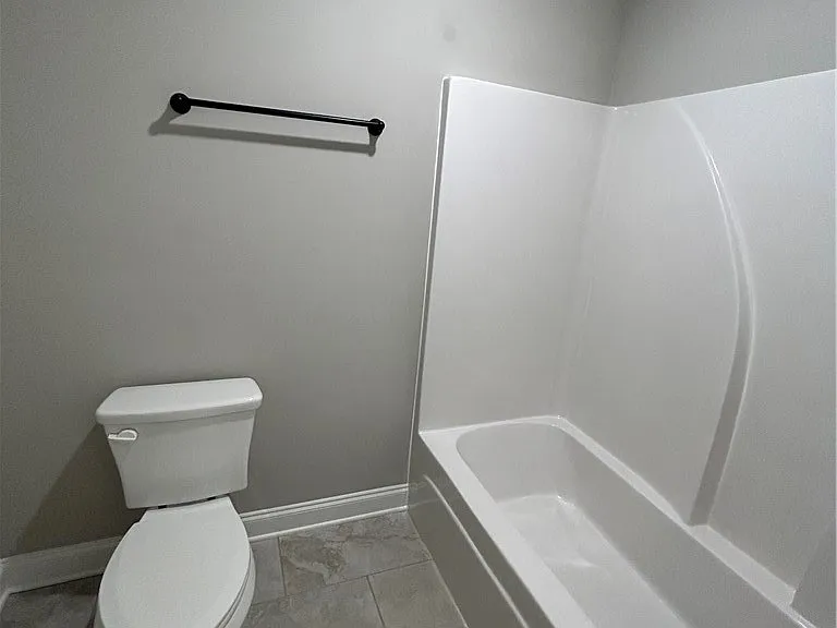 205 Solihull Ln — Photo 39