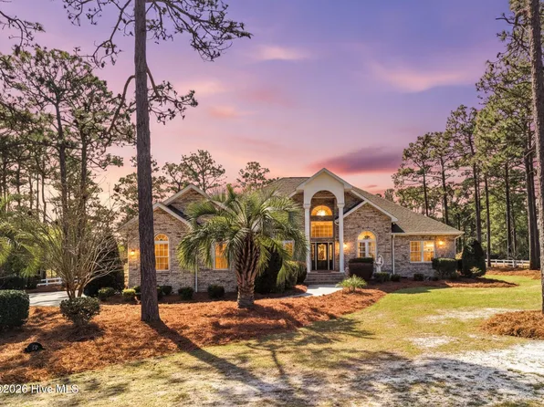 20 Queens Grant Circle SW, Shallotte, NC 28470