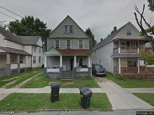3212 W 92nd St photo 1