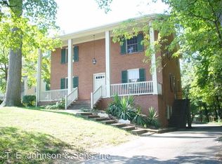 1520 S Hawthorne Rd #B, Winston Salem, NC 27103