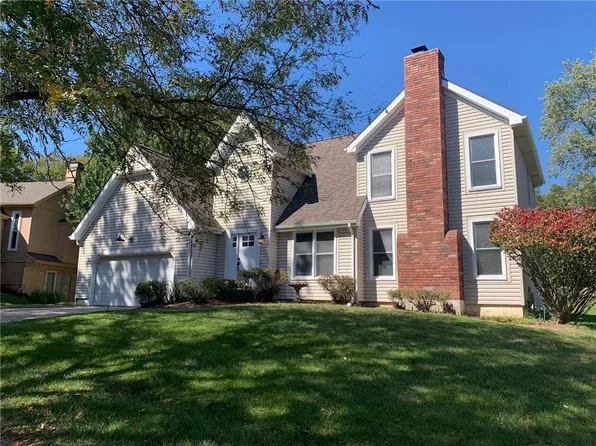 8304 N Marston Ave, Kansas City, MO 64151