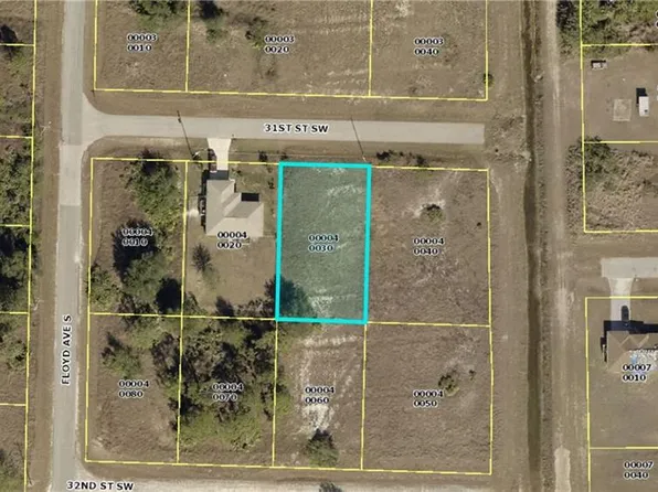 4303 31st St SW, Lehigh Acres, FL 33976