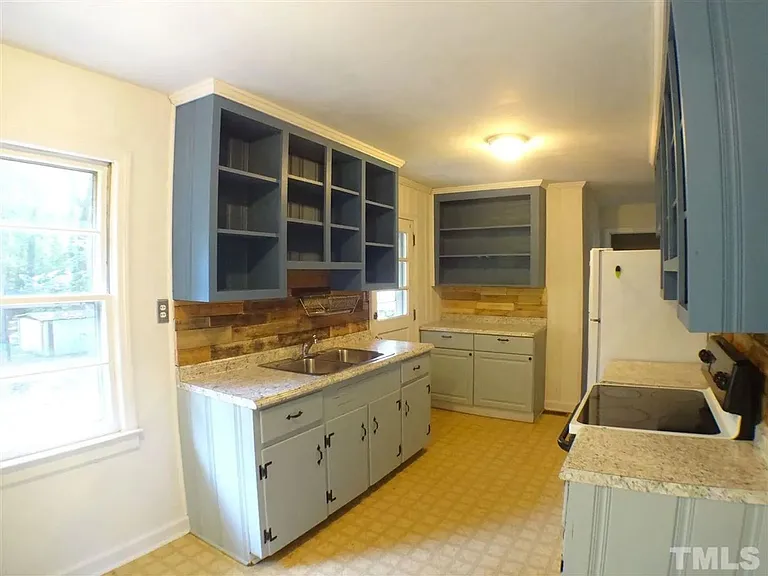 649 Sunnybrook Rd #A — Photo 10