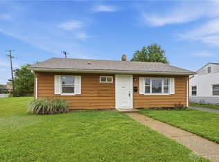 325 Gruen Dr, Springfield, OH 45505