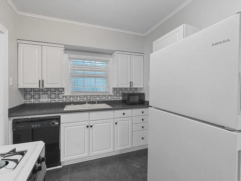 4337 Jefferson St #1 — Photo 6