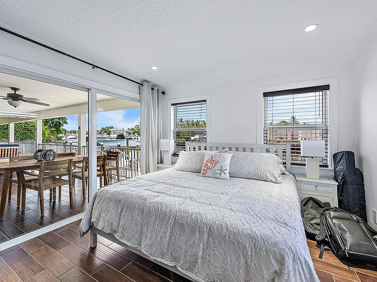 14120 Harbor Ln — Photo 11